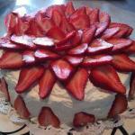 Danish Strawberrycream Pie with Raspberry Low Dessert