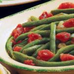 American Seasoned Beans and Tomatoes Appetizer