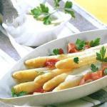 American Salad of Asparagus with Garlic Mayonnaise and Lemon Appetizer