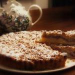 American Soft Tart Strawberry in Crunchy Crust of Almonds Dessert