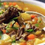 Indian Indian Mulligatawny Stew with Mutton Appetizer