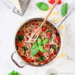 Wholewheat Pasta with Tomatoes and Spinach recipe