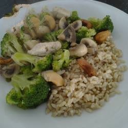 American Broccoli Chicken Mushroom and Cashew in the Wok Dinner