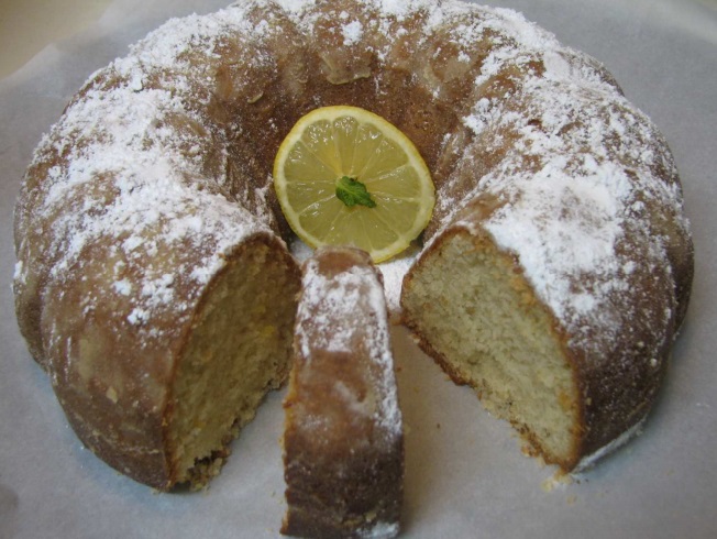 Canadian Lemon Bundt Cake Dessert