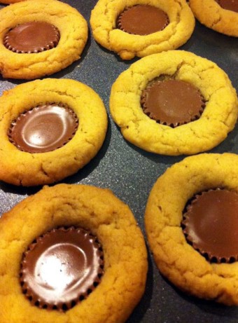 American Peanut Butter Cup Cookies  Wowzers Dessert