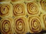 American Cinnamon Rolls Using Cake Mix Dessert