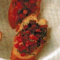 Spanish Tomato And Basil Appetizer