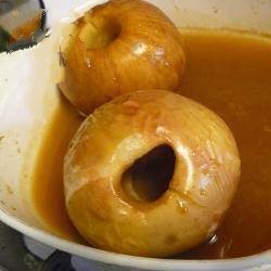 Dutch Apples Baked with Brown Sugar Dessert