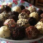 American Cake Pops of Cookies with Chocolate Dessert