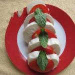 American Caprese Salad with Mint Appetizer