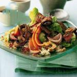Thai Thai Salad with Beef and Papaja Appetizer