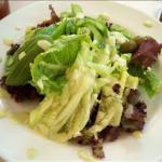 American Lettuce Salad with Avocado Appetizer