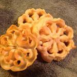 Paper-thin Chinese Rosettes recipe