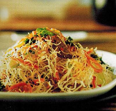 American Teriyaki Beef over Crispy Noodles Dinner