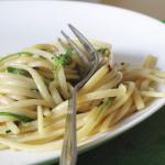Garlicky Arugula Pasta recipe