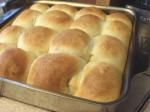 American Buttery Pan Rolls for the Bread Machine Appetizer