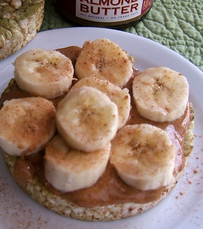 American Rice Cake With Almond Butter and Bananas Dessert