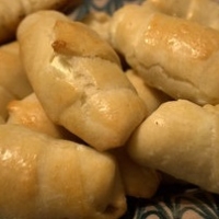 American Hot Cheese Rolls Appetizer