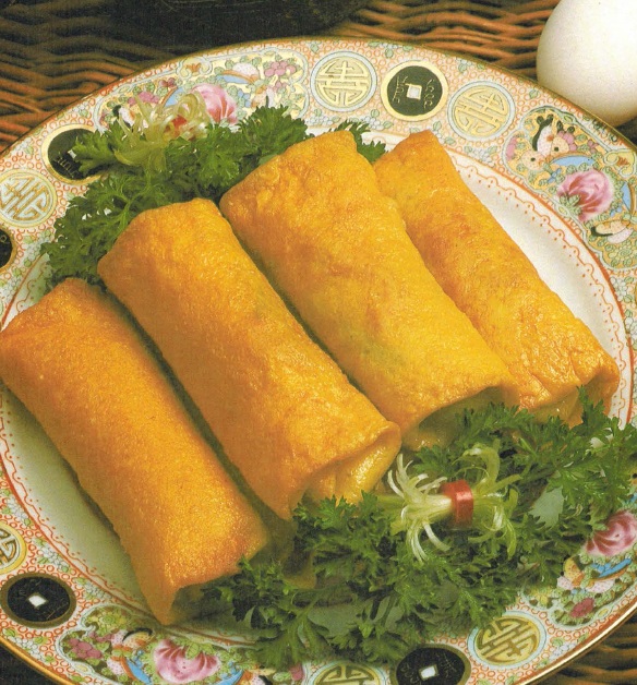 Chinese Crisp-fried Egg Rolls Appetizer