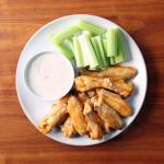 American Buffalo Wings With Blue Cheese Dip Appetizer