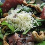 American Green Salad with Raw Ham and Chestnuts Dinner