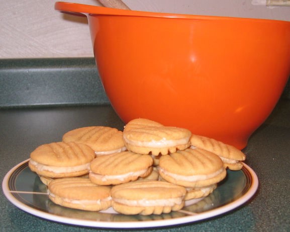 American Caramel Cream Sandwich Cookies 2 Appetizer