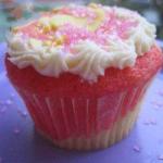 American Pink Vanilla Cupcakes 1 Dessert