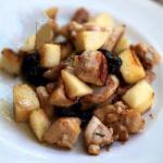 Russian Chicken with Prunes and Apples Dinner