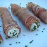 American Warm Prosciutto Rolls with Spicy Goat Cheese Appetizer