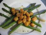 American Scallops on Asparagus Spears With Wine Reduction Appetizer