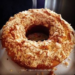 Australian Donut Honey and Almonds Dessert