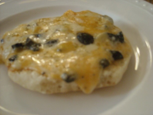British Cheesy Olive Snacks Breakfast