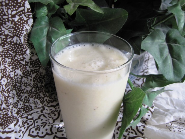 American Banana Nana Smoothie Appetizer