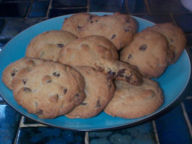 Canadian Chewy Jumbo Chocolate Chip Cookies 7 Dessert