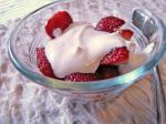 American Strawberries With Cinnamon Cream 1 Dessert