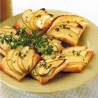 Australian Goats Cheese And Apple Tarts Appetizer