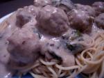 Italian Italian Meatballs in Spinach Cream Sauce Dinner