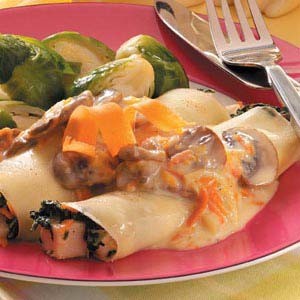 Australian Spinach Chicken Crepes Appetizer