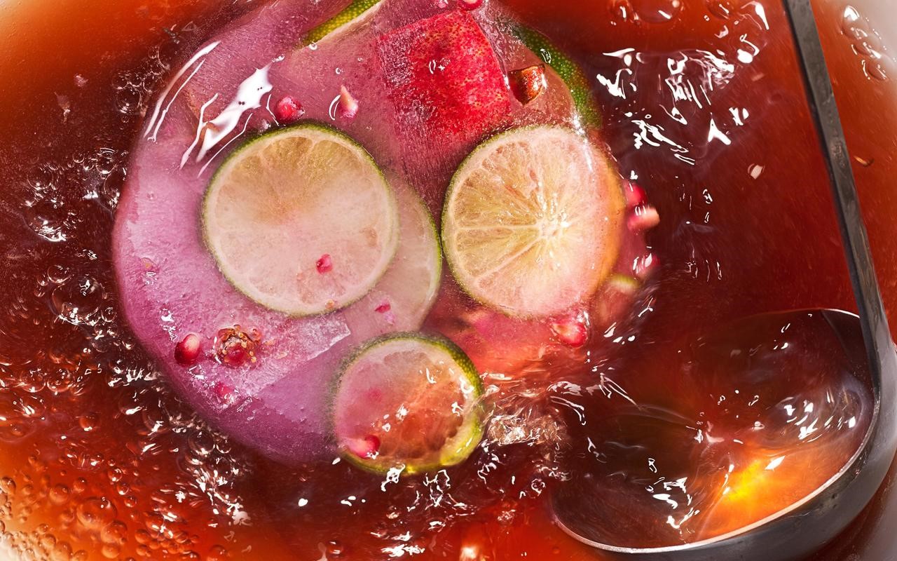 Jamaican Sparkling Rum and Pomegranate Punch Recipe Drink