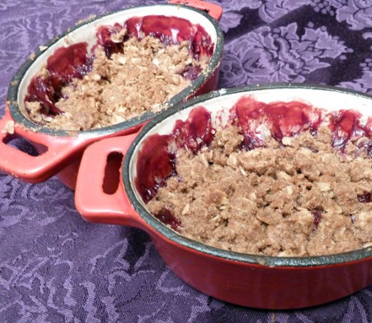 American Raspberry Apple Crisp Dessert