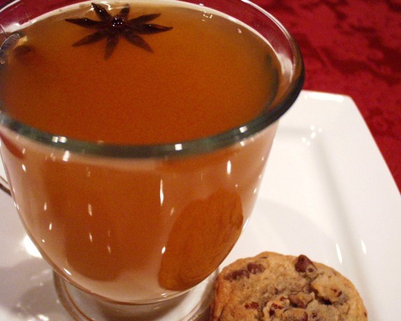 Australian Spiced Holiday Tea Drink