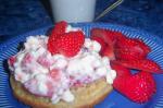 American Crumpets With Strawberry Cheese Aust Ww  Pnts Appetizer