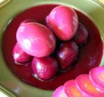 American Amish Pickled Eggs and Beets Appetizer