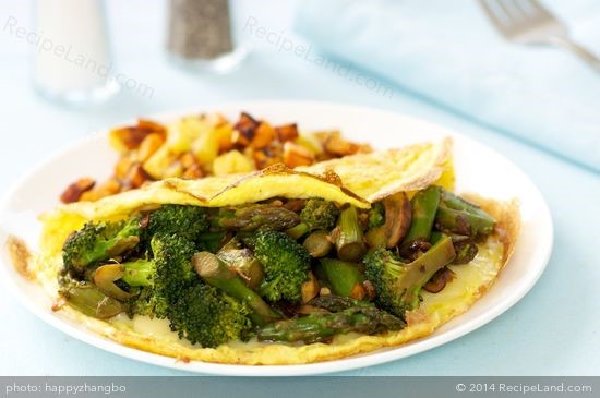 American Asparagus Broccoli and Mushroom Omelette Appetizer