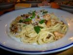 British Green and White Linguini With Smoked Salmon and Mushroom Sauce Appetizer