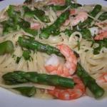 American Shrimp and Asparagus Fettuccine Recipe Dinner