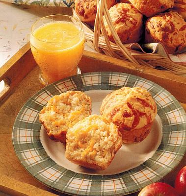 American Cheddar and Apple Muffins Breakfast