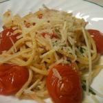 Italian Spaghetti with Fresh Tomato Dinner