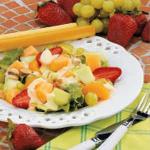 Turkish Tangy Fruit Chicken Salad Appetizer