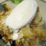 Australian Fuji Apple Crisp W Vanilla Ice Cream Dessert
